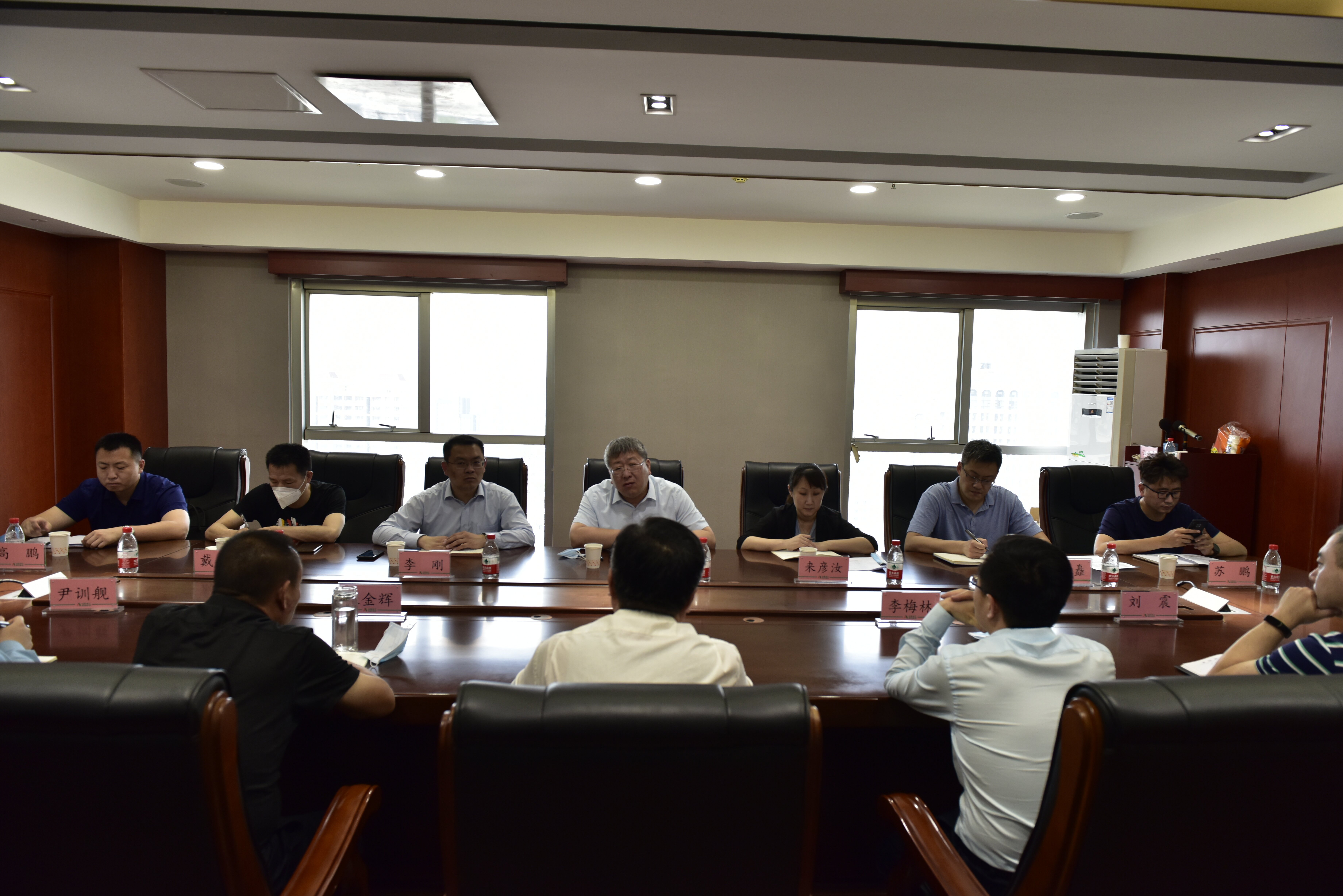歷下區(qū)政府調(diào)研組蒞臨公司總部調(diào)研指導(dǎo).jpg